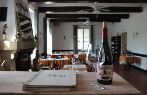 Salin-de-Giraud Hotel | Les saladelles