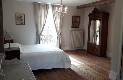 Cormeilles-en-Vexin Cama Y Desayuno | Les Salons Fleuris