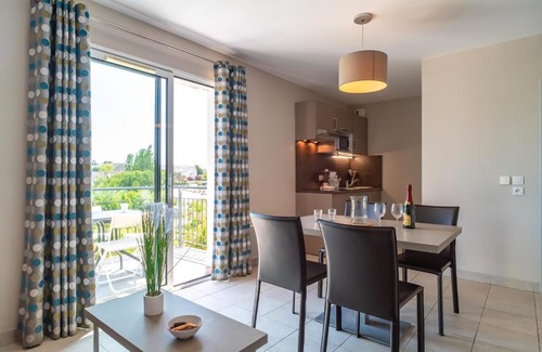 Concarneau Apartamento | Les Thermes 521 - Appt proche plage avec piscine partagée