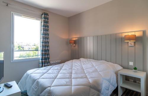 Concarneau Apartamento | Les Thermes 521 - Appt proche plage avec piscine partagée