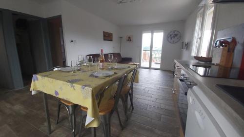 Sarras Apartamento | les vignes Ardéchoises - Amandier