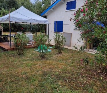 Saint-Vivien-de-Medoc Casa | LES VOLETS BLEUS