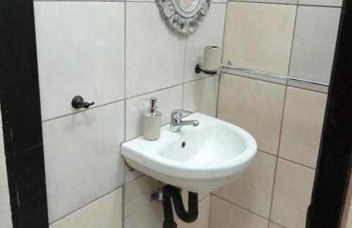 Middelburg Apartamento | Lesedi Guesthouse Middleburg