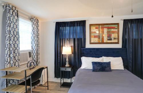 Greenwood Apartamento | Less Than 1 Mi to Dtwn Updated Studio in North Greenwood!
