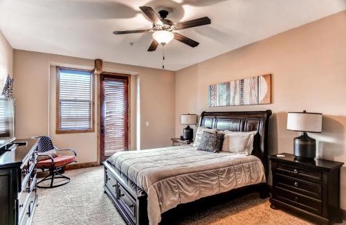 Pagosa Springs Apartamento | Less Than 1 Mi to Hot Spring Condo in Pagosa Springs!