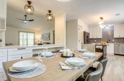 Woodstock Casa | Less Than 1 Mi to Main St and Amphitheater Woodstock Home!