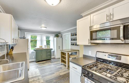 South Bend Casa | Less Than 1 Mi to Notre Dame Family-Friendly Home!