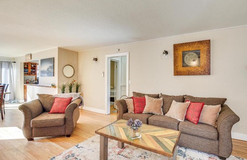 Friendly Casa | Less Than 1 Mi to University of Oregon Eugene Home