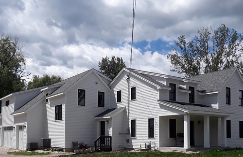 Pleasant Prairie Apartamento | LESS THAN 1 MILE OFF FREEWAY