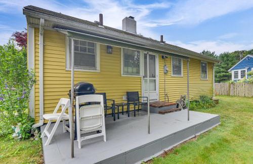 Hyannis Casa | Less Than 2 Mi to Beach Cozy Cottage with Patio on Cape Cod