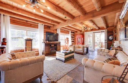 Ponte Vedra Beach Casa | Less Than 4 Mi to Boat Ramp and Mickler Beach Unique Cabin