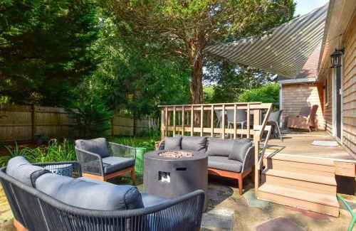 Orleans Casa | Less than 5 Miles to Rock Harbor