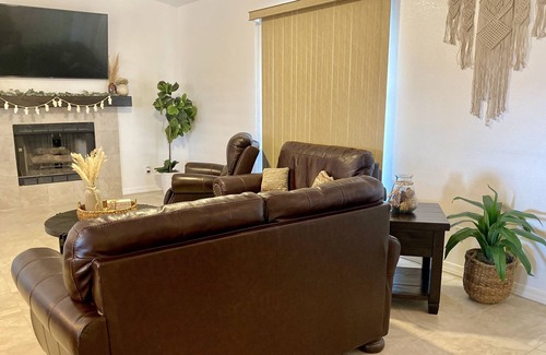 Lake Havasu City Casa | Less than 5mins to London Bridge & Lake 3 BR w/spa