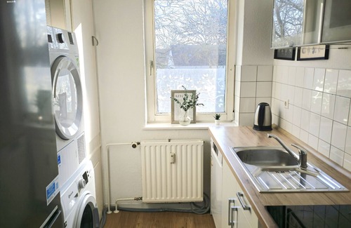 Neumuenster Casa | Lessingstraße 13 - 3 bedrooms with balcony