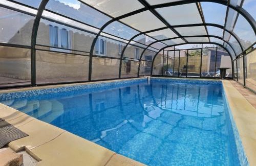 Vendres Villa | Lest
