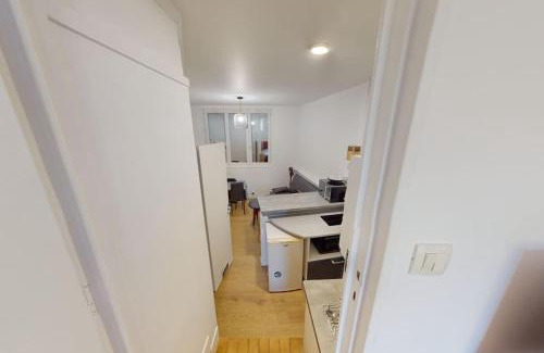 Anatole France Danton Apartamento | Lesueur RDC - 1 ch proche gare