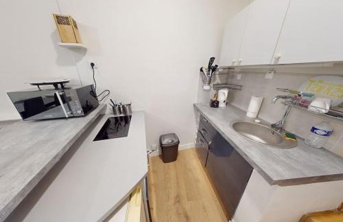 Anatole France Danton Apartamento | Lesueur RDC - 1 ch proche gare