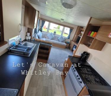 Whitley Bay Complejo | Let's Caravan at Whitley Bay