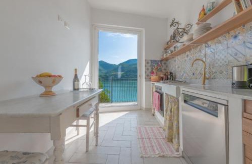 Colle di Tora Apartamento | Letizia lake house panoramic view