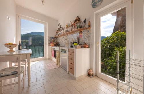 Colle di Tora Apartamento | Letizia lake house panoramic view