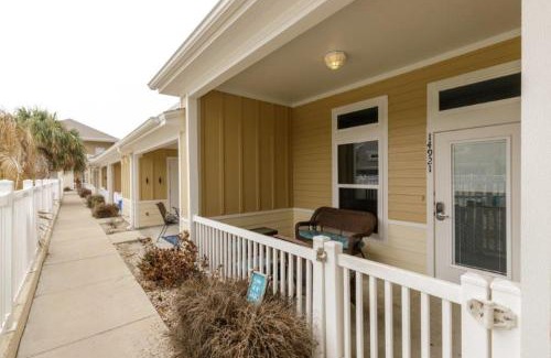 Corpus Christi Apartamento | Lets Padre at Village by the Beach