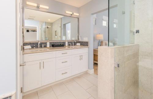 Leucadia Casa | Leucadia Oasis with Spa, EV, Fire Pit, AC, Walk to Beach