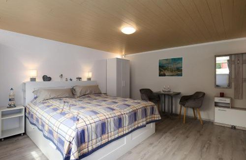 Schonberger Strand Apartamento | Leuchtturm Dreangel