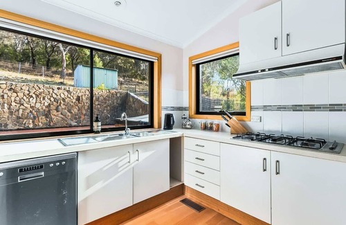 Rosny Casa | Leura Bayview Retreat - Close to CBD & Air port