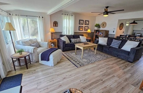 Auburn Cabaña | Muy bien renovado Cottage - Nivel de playa en una zona tranquila
