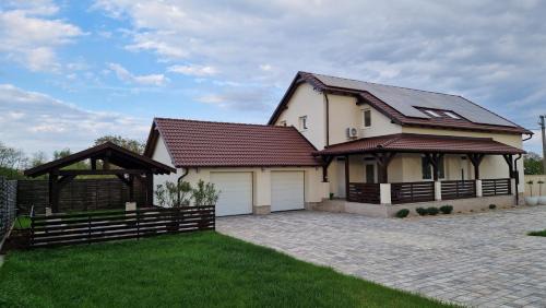 Nyirmeggyes Apartamento | Levendula Vendégház