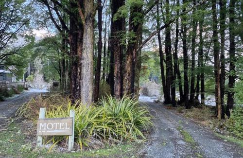 Maruia Hotel | Lewis Pass Motels