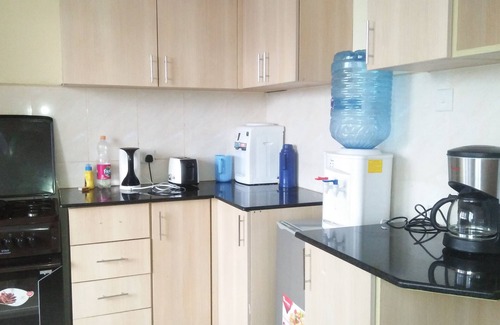 Syokimau Hotel | Lewisky homestays and tours