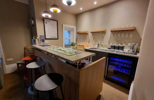 Menai Bridge Casa | Leyburn Lodge offers the perfect retreat for those seeking peace and comfort. The ideal base for exploring the natural beauty of the countryside.