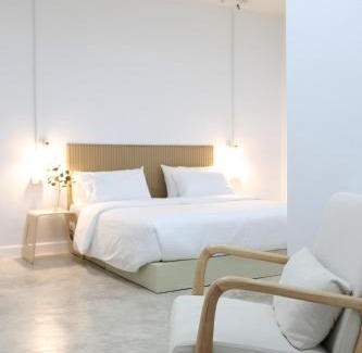 Talat Yai Hotel | Lfour phuket