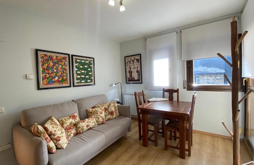 Cerler Apartamento | LH Apartamentos Prados 1