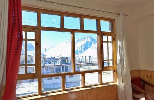 Kaza Casa | Lhasa Norling Homestay By StayApart