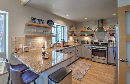Pagosa Springs Casa | Li'l Piece of Heaven-Stunning Views-Amenities Galore plus A/C-Unwind in Bliss!