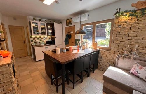 Balatonakarattya Casa | Li-Vintage Vendégház