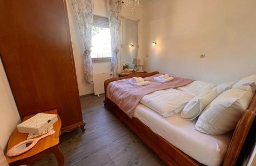 Balatonakarattya Casa | Li-Vintage Vendégház