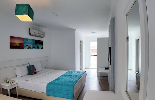 Cesme Complejo | LİZBONİA ÇEŞME OTEL