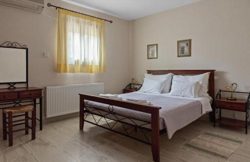 Makry Gialos Apartamento | Liakoto Stonewall House Groundfloor