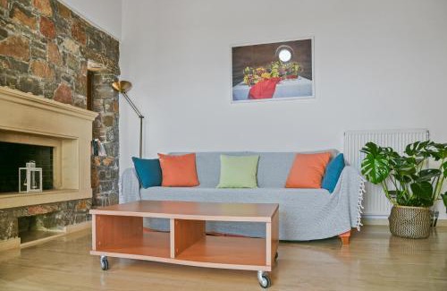 Makry Gialos Villa | Liakoto Villa with private pool and jacuzzi