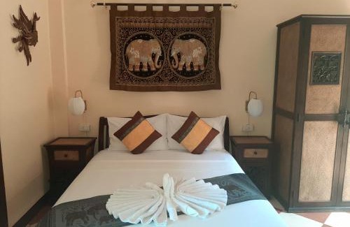Chiang Mai Hotel | Liam's Guesthouse Adults Only