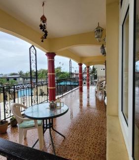 Surinam Apartamento | Liana