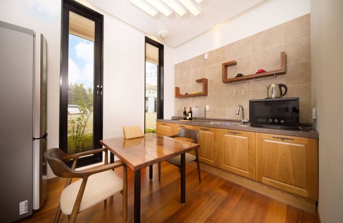 Hallim Hotel | Libentia Hotel & Pool Villa