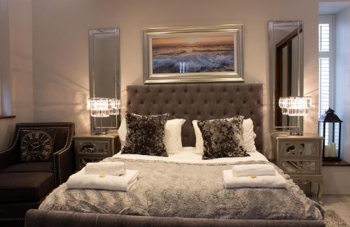 Castle Apartamento | Liberty at Utopia Penthouse by MGroupSA