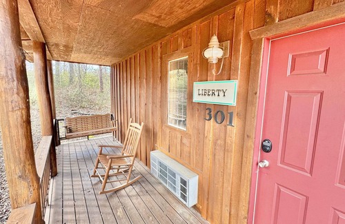 Mountain View Casa | Liberty Cabin Number 301