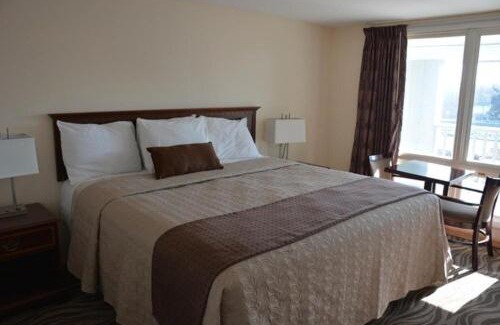 Old Saybrook Hotel | Liberty Inn Old Saybrook