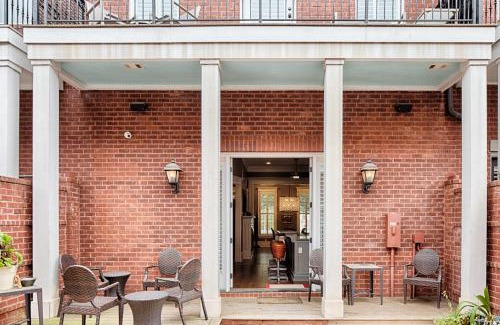Historic District - North Casa | Liberty Street Redbrick Town and Carriage House