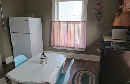 Napoleon Apartamento | Liberty View Lovely one bedroom apartment. Great for traveling workers.
